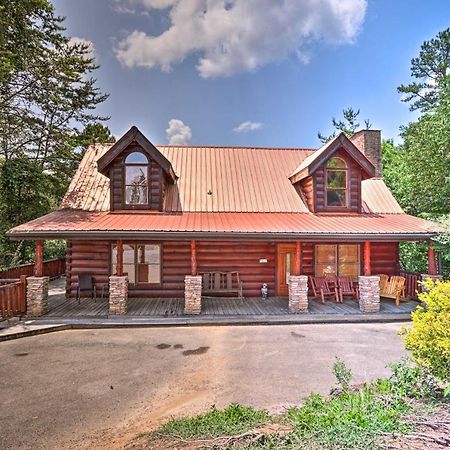 Pigeon Forge Getaway With Covered Patio And Hot Tub! Экстерьер фото