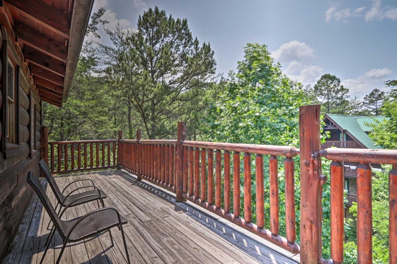 Pigeon Forge Getaway With Covered Patio And Hot Tub! Экстерьер фото