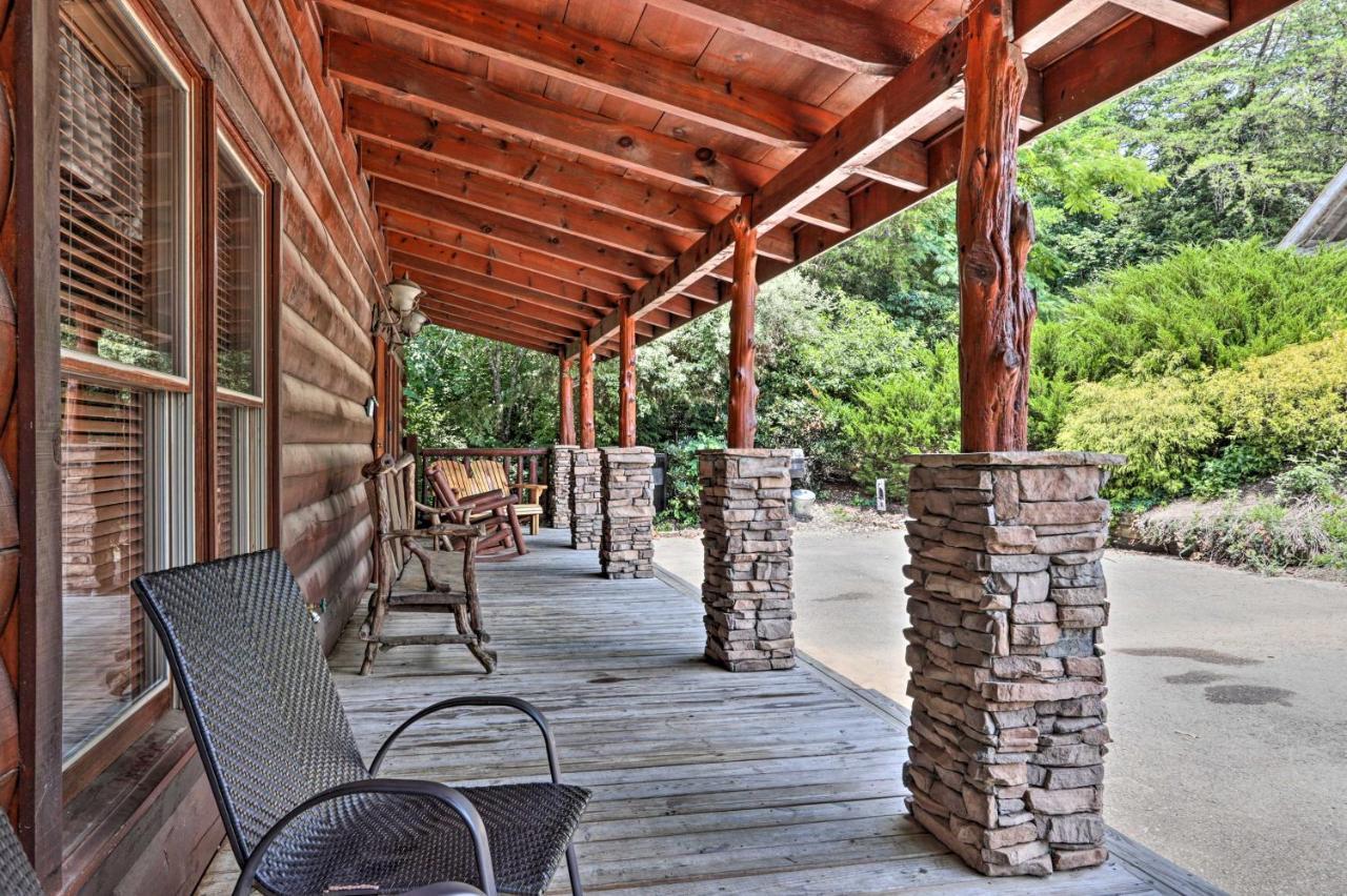Pigeon Forge Getaway With Covered Patio And Hot Tub! Экстерьер фото